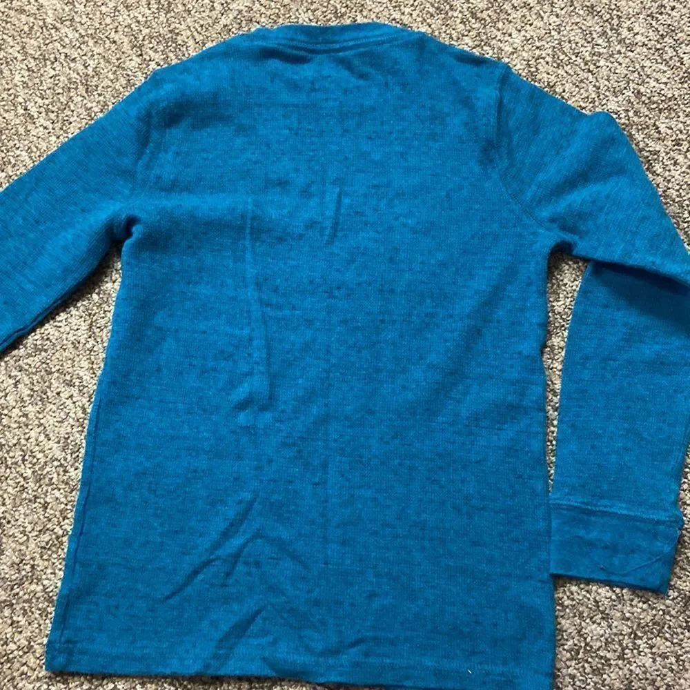 10/$50 Urban Ultimate Thermal Boy Shirt Size M